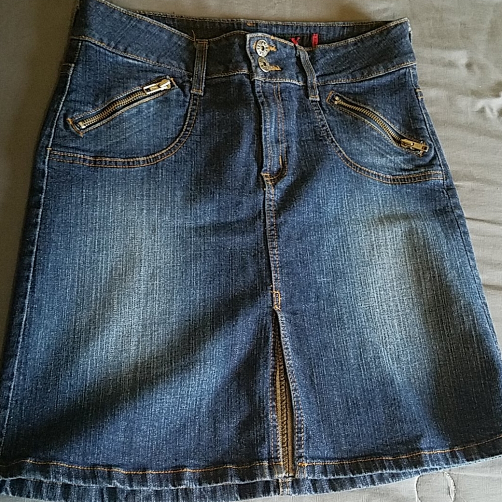 LVL X Denim Skirt Size Medium
